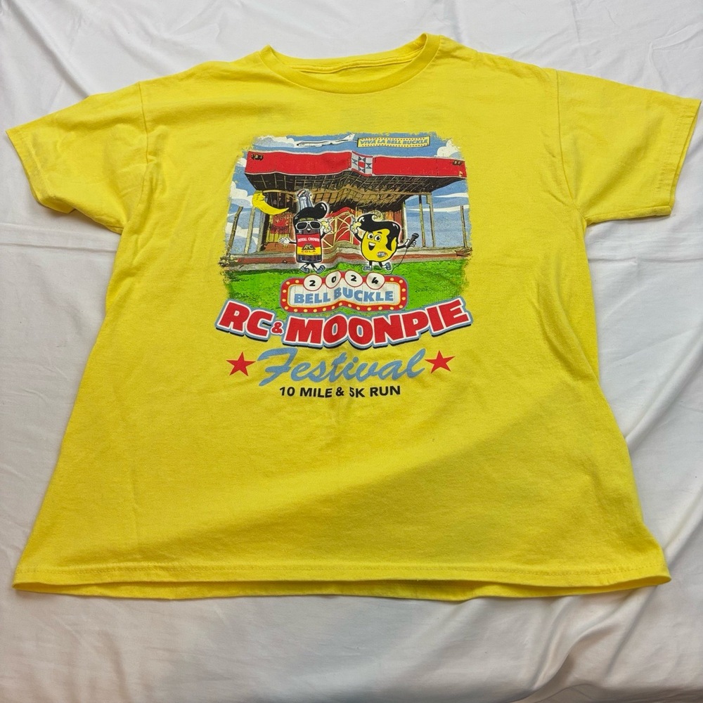 Men's Large RC Moonpie Festival 2024 T-Shirt Yellow Short Sleeve Graphic Print